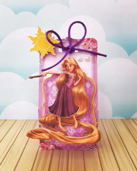Caixinha para Festa Tema Rapunzel