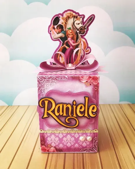 Caixinha para Festa Tema Rapunzel