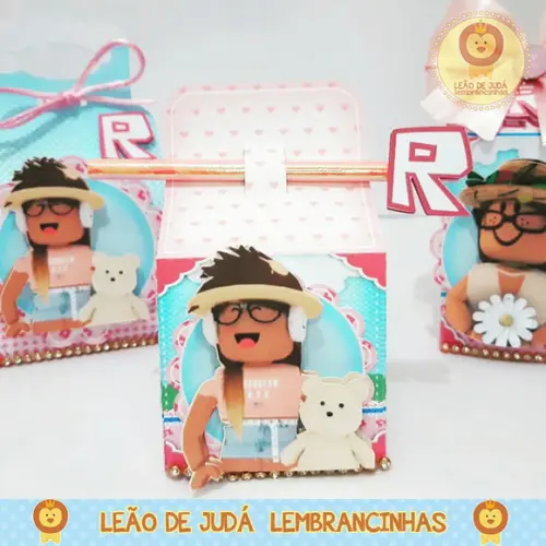 Caixinha para festa tema roblox