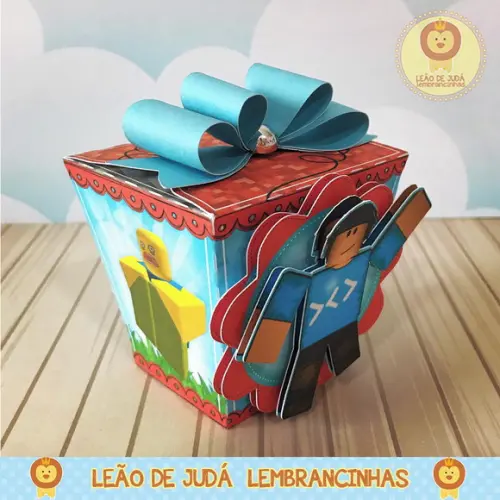 Caixinha para festa tema roblox