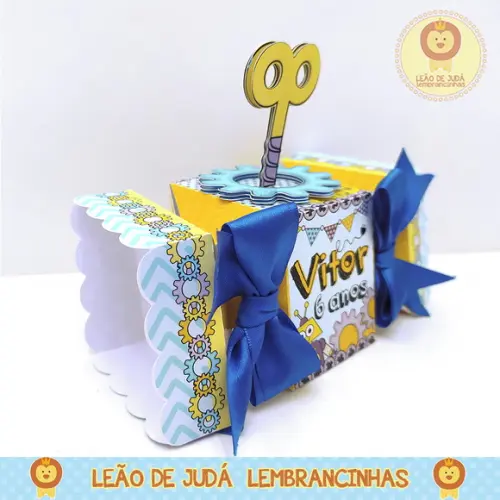 Caixinha para festa tema robô