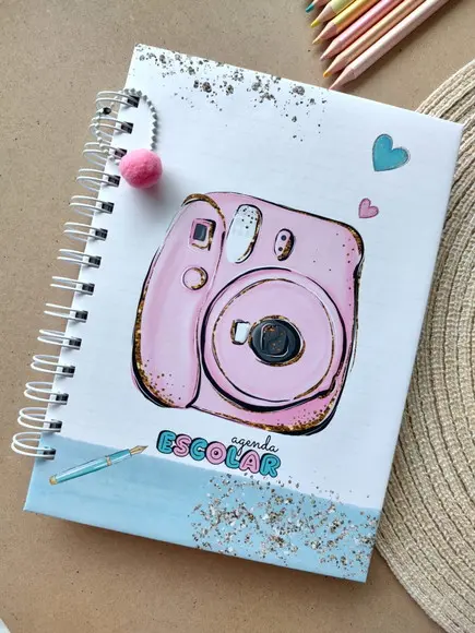 Agenda Escolar Datada Câmera