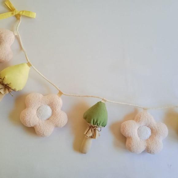 Varal para Berço - Cogumelos & Flores
