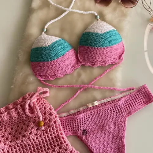 Biquíni de Crochê e Short