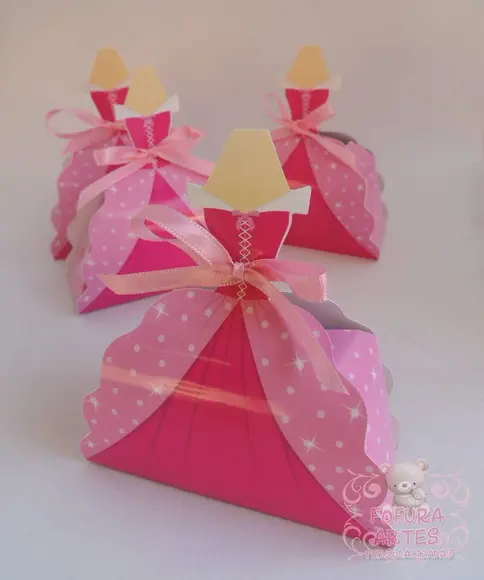 28 Caixinhas Vestido Princesas
