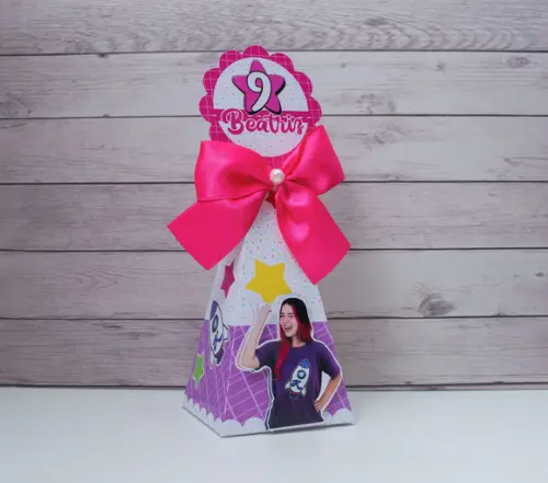 Kit 30 Caixas Emilly Vick dos Rosa Personalizadas