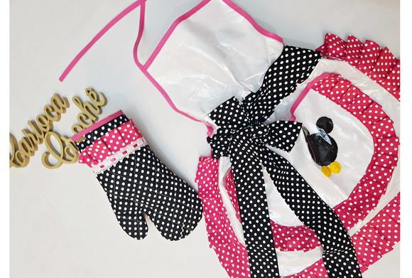 Avental Semiplastificado, Luva e Touca Tema Mickey