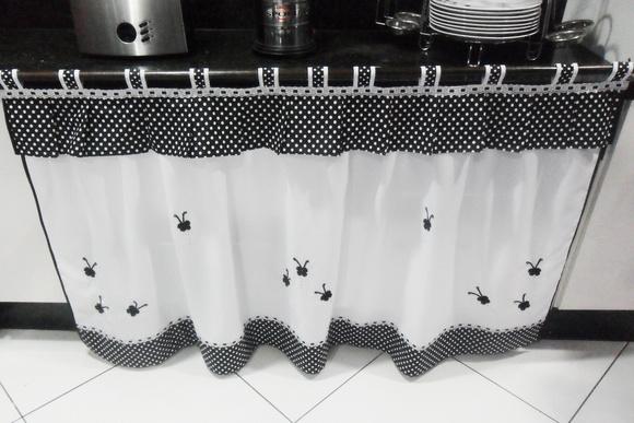 Cortina para Pia de Cozinha Bancada Balcão Sob Medida