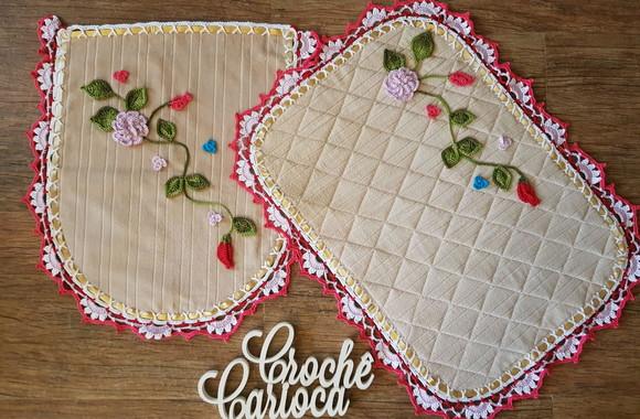 Jogo de banheiro florais em bege / estruturado em quilt