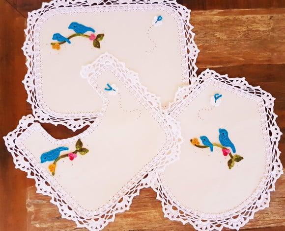 Jogo de Banheiro Passarinhos Jardim Branco ou Escolha Cores