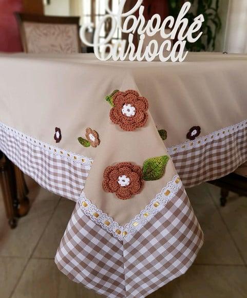 Toalha de Mesa Bege Sob Medida