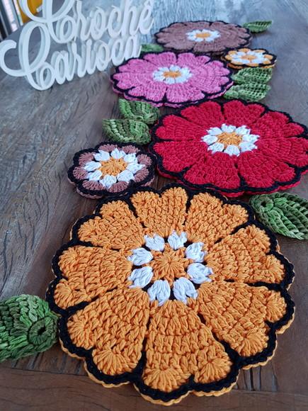 Trilho de Mesa em Crochê Russo - Escolha Cores!