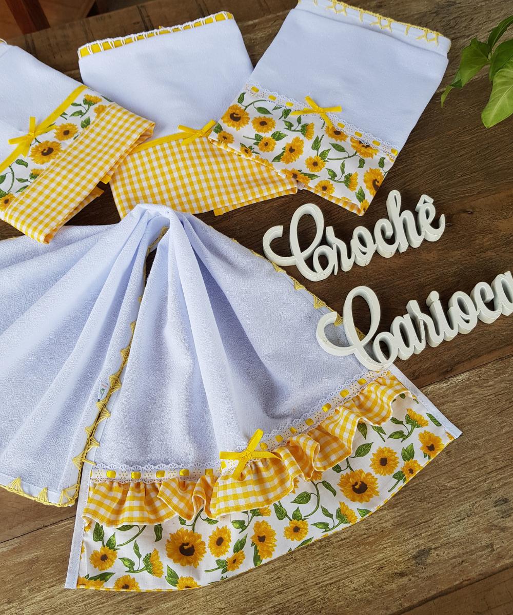 Panos de Prato Tema Girassóis com Xadrez Amarelo Composê 4 peç
