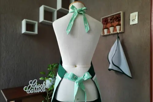 Avental com Bolsos Mosquetão e Regulador