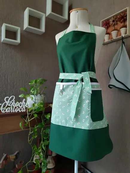 Avental com Bolsos Mosquetão e Regulador