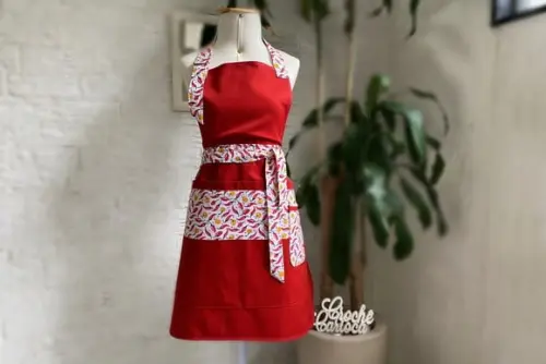 Avental Vermelho Pimentas com Bolsos Mosquetão e Regulador
