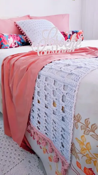 Cama Posta Almofadão Completo e Peseira Crochê 2,30 x 0,50