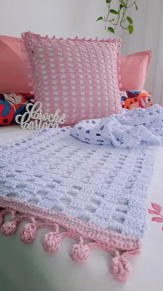 Cama Posta Almofadão Completo e Peseira Crochê 2,30 x 0,50