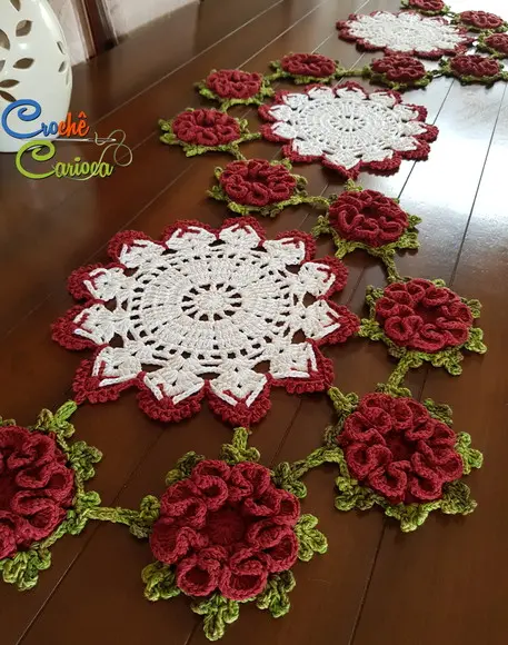 Caminho de Mesa em Crochê 3d Floral Escolha Cores!
