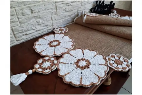 Caminho de Mesa Natural Juta Crochê Escolha Cores e Medida