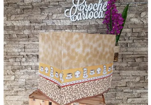 Capa Cafeteira Expresso Prima Latte Patchwork Estruturada