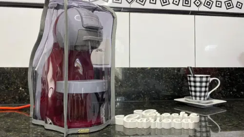 Capa de Cafeteira Dolce Gusto Mini Me Plástico Fumê Grosso
