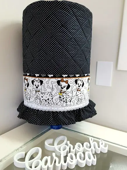 Capa para Galão Estruturada Doguinho Patchwork