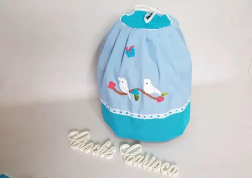 Conjunto de cozinha: azul com passarinhos delicados