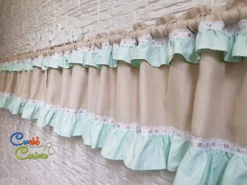 Cortina Bandô Babadinhos Romântica Sob Medida ou 150x35