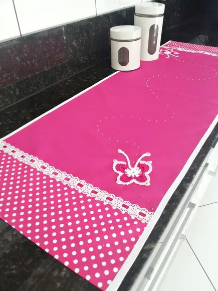 Cortina e Paninhos de Cozinha Rosa Pink