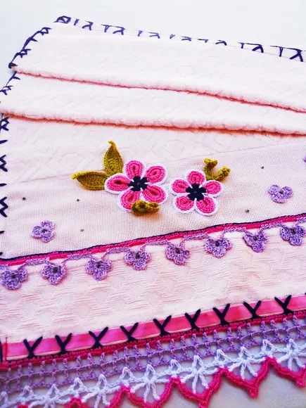 Jogo de Banheiro - Rosa Floral - 4 Peças