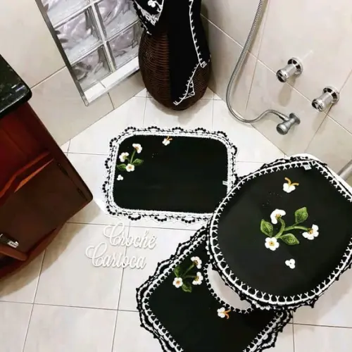Jogo De Banheiro Preto Com Florais