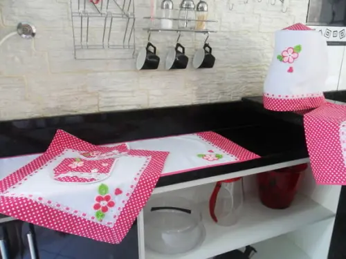 Joguinho para cozinha Rosa Floral: 5 peças