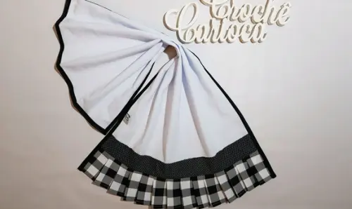 Kit de Cozinha Paninhos e Pano de Copa Preto e Branco