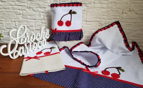 Kit Panos de Prato Coordenado Azul Marinho e Cerejinhas