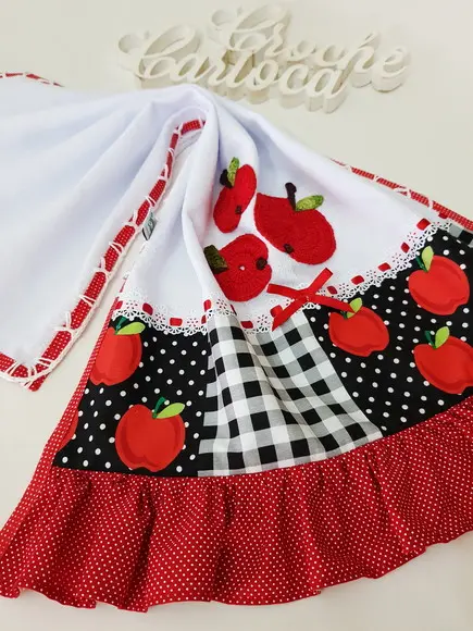 Pano De Prato - Delicadeza Em Maçãs