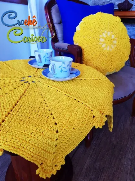 Toalha De Mesa E Almofada Completa Em Crochê Escolha Cor