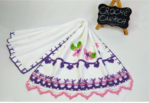 Toalha para Lavabo Bordada em Crochê Escolha Cores