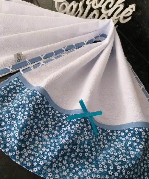 Pano de Prato Floral Azul Minimalista