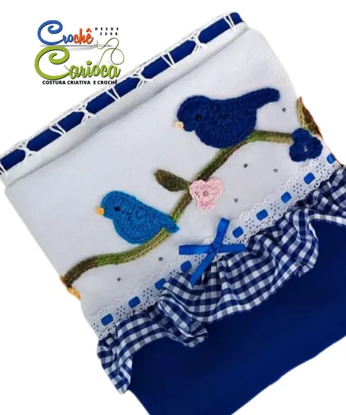 Pano de Prato Passarinhos Azul Royal 80x50 Bordado de Crochê