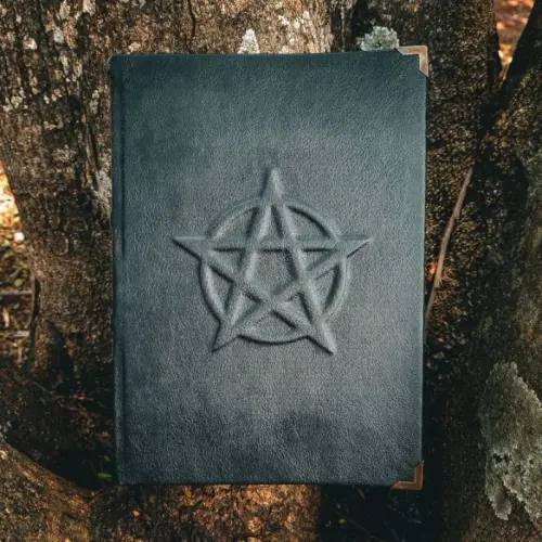 Grimório Mágico - Edição Pentagrama