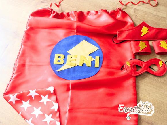 Kit Fantasia Herói