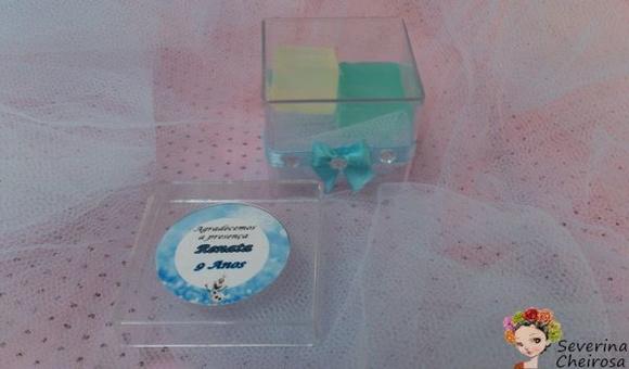 Caixinha Personalizada com Sabonetes