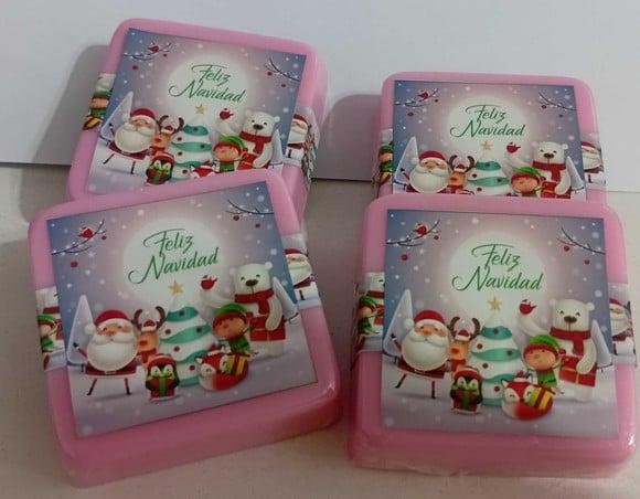 - Kit com 5 Sabonetes