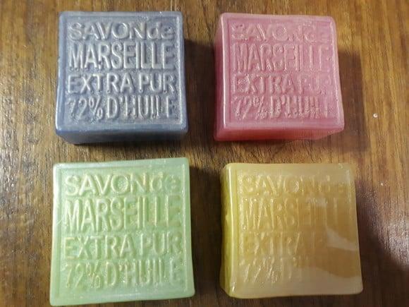 Sabonete em Barra (savon de Marseille)
