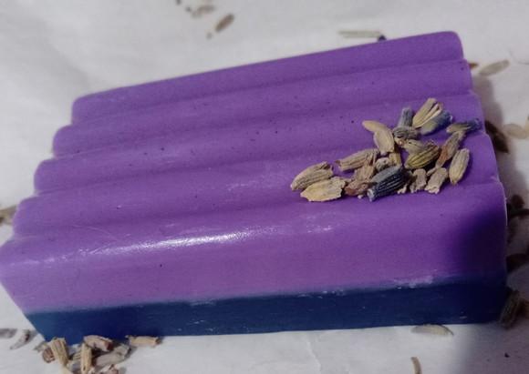 Sabonete Duas Cores -lavanda e Alga Marinha