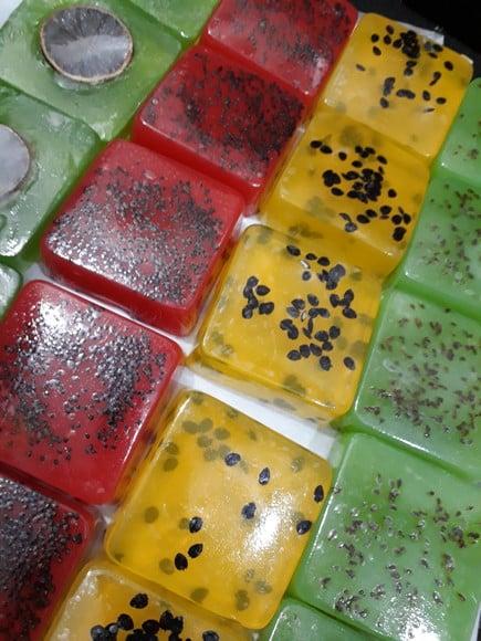 Sabonete Natural de Frutas e Ervas