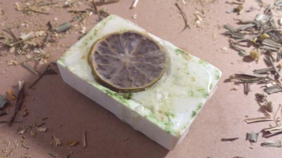 Sabonete Vegano Limão