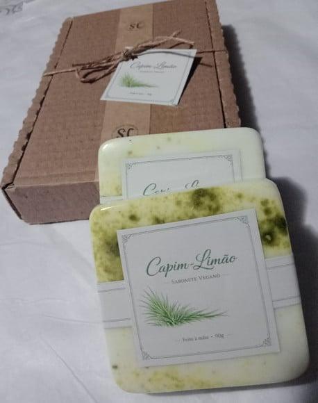 Sabonete Vegano- Caixa Rústica - Capim Limão