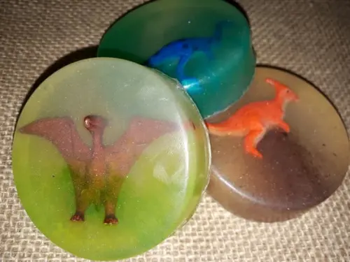 Dinossauro - Sabonete Grande com Brinde
